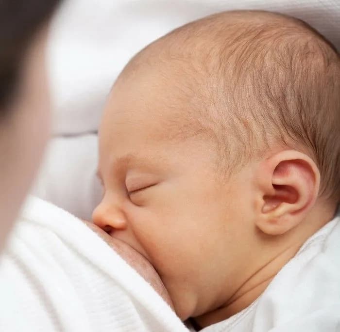 Brak pokarmu w piersiach: skuteczne sposoby na zwiększenie laktacji Brak pokarmu w piersiach: skuteczne sposoby na zwiększenie laktacji