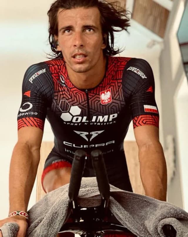 Robert Karaś: wiek, biografia i osiągnięcia polskiego ultratriathlonisty Robert Karaś: wiek, biografia i osiągnięcia polskiego ultratriathlonisty