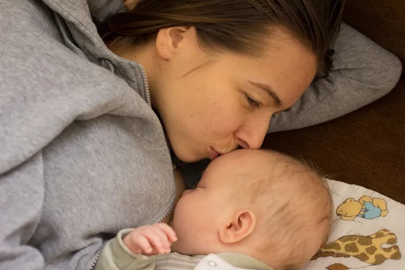 Jak długo karmić wyłącznie piersią? Zalecenia i korzyści dla dziecka Jak długo karmić wyłącznie piersią? Zalecenia i korzyści dla dziecka