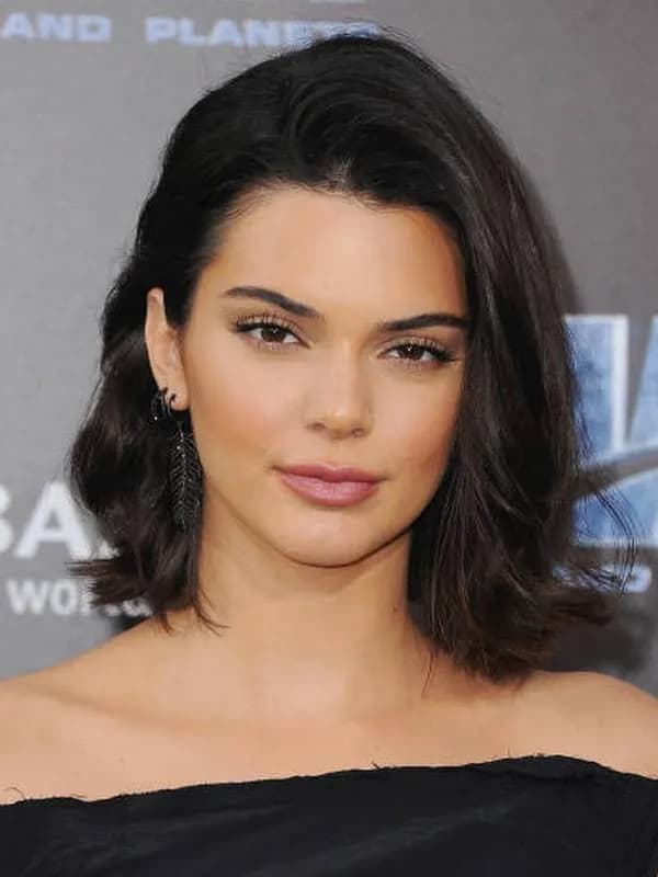 Kendall Jenner - wiek, data urodzenia i kluczowe momenty kariery Kendall Jenner - wiek, data urodzenia i kluczowe momenty kariery
